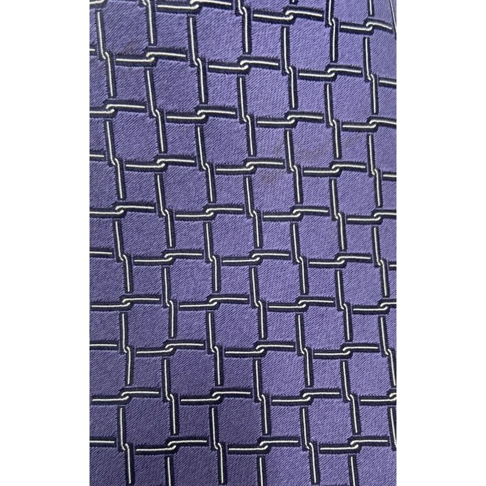 ERMENEGILDO ZEGNA Men's Tie 100% Silk ITALY Luxury Chainlink Purple White 63